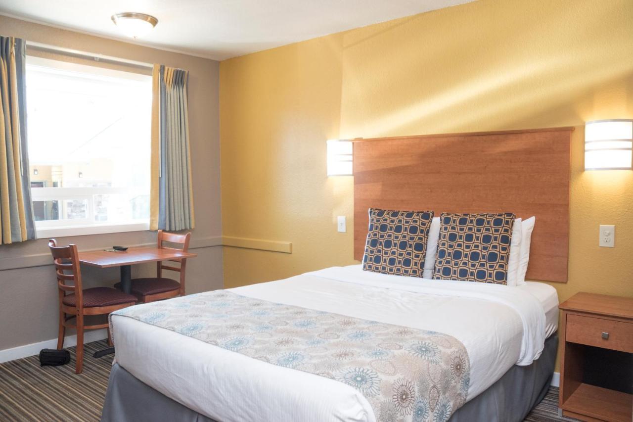 Nordic Inn And Suites Портленд Екстер'єр фото
